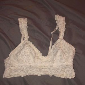 White lace bralette